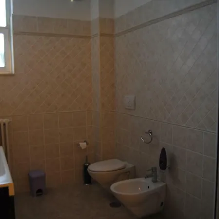 Alojamento de Acomodação e Pequeno-almoço Kamila Bari