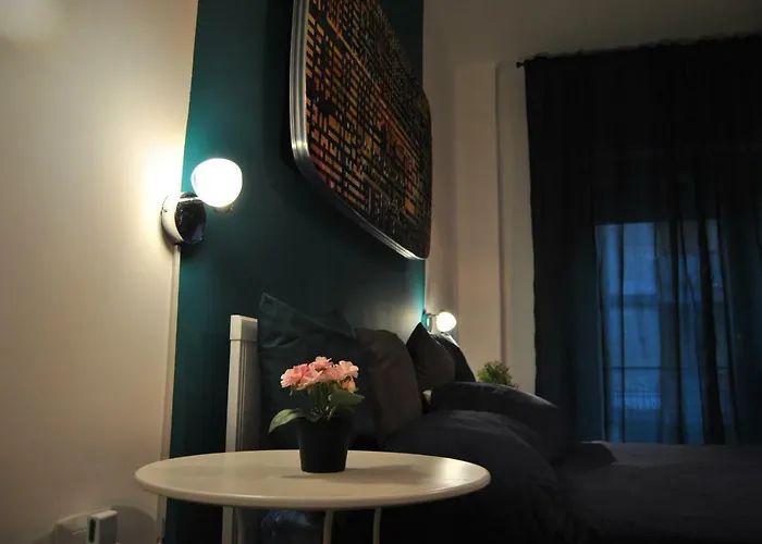 Couette-café Kamila Bari